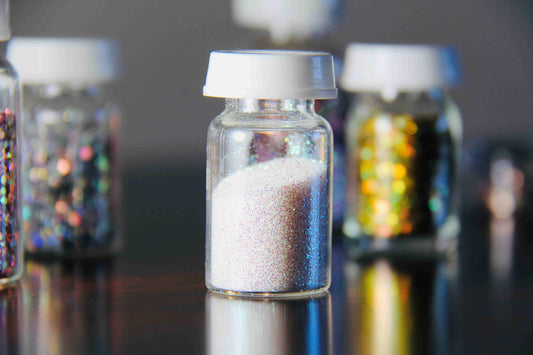WHITE FINE GLITTER