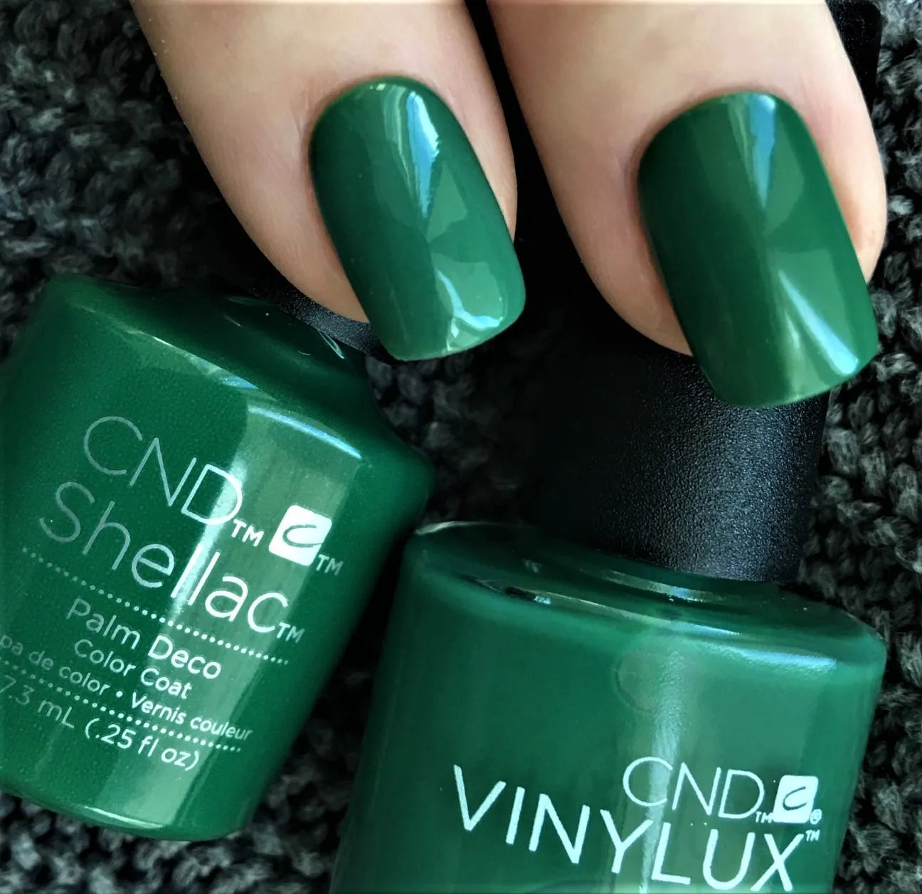 CND Vinylux 246 Palm Deco